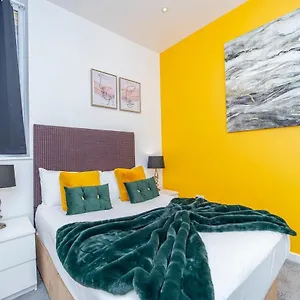 Apartment One Bedroom Flat I Walking Distance To Station, Brighton