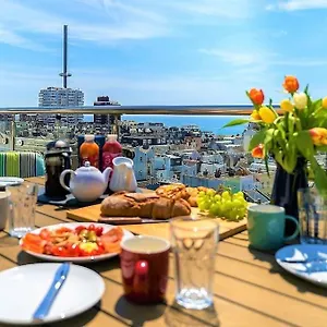 Apartment Seabrighton Penthouse With Private Sea View Roof Terraces, Brighton